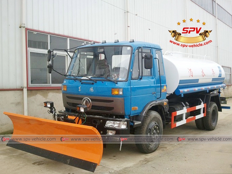 Water Sprinkler Truck with Snowplow Dongfeng-LF